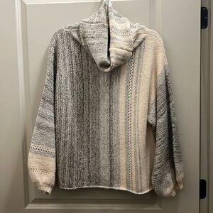 Chunky cow neck sweater